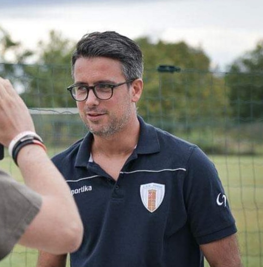 Mattia Greco, ormai ex allenatore della Novese (foto Fb Asd Calcio Novese)