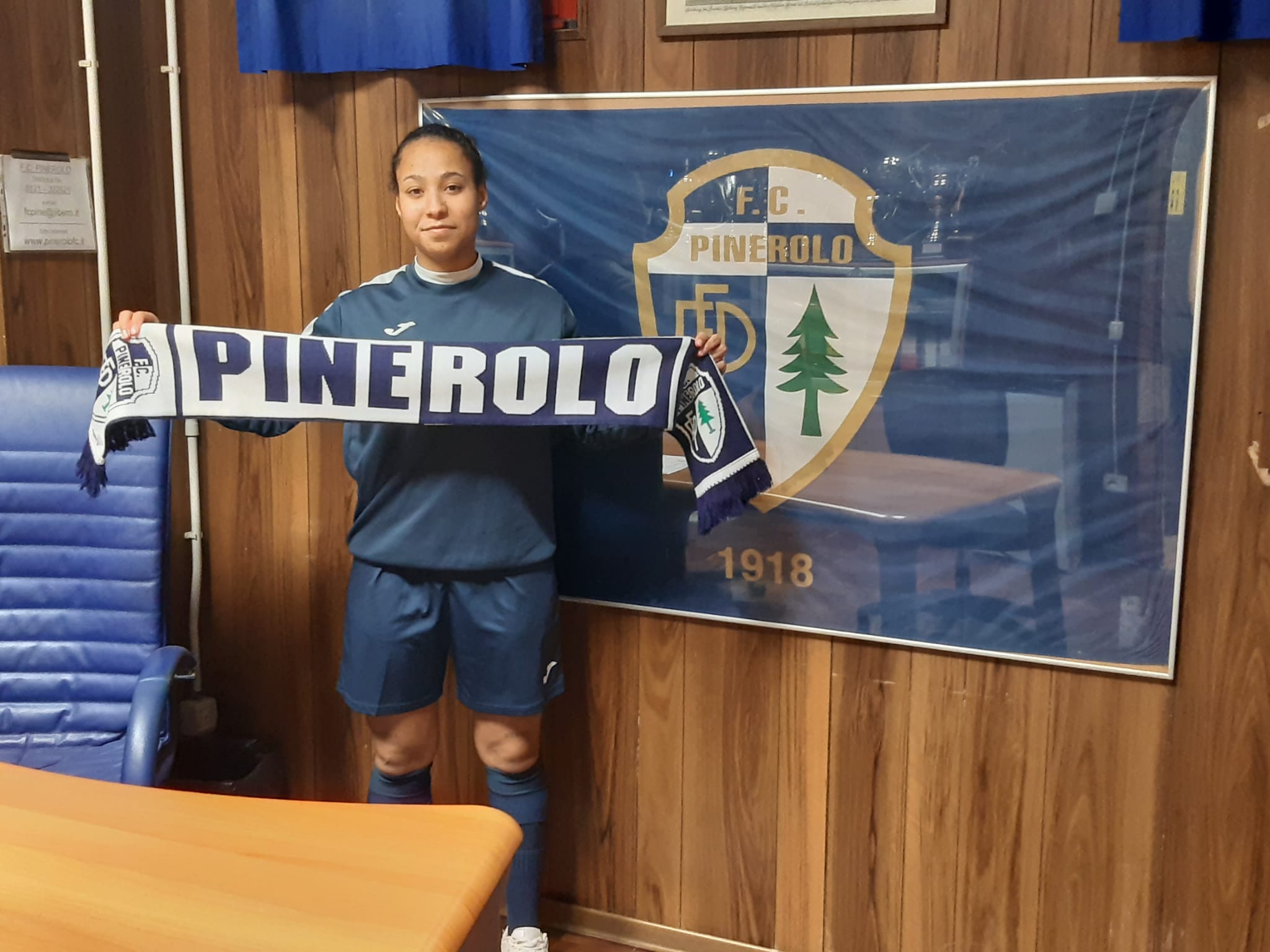 Vanessa Angrisano approda al Pinerolo (foto Fb Pinerolo Calcio Official)